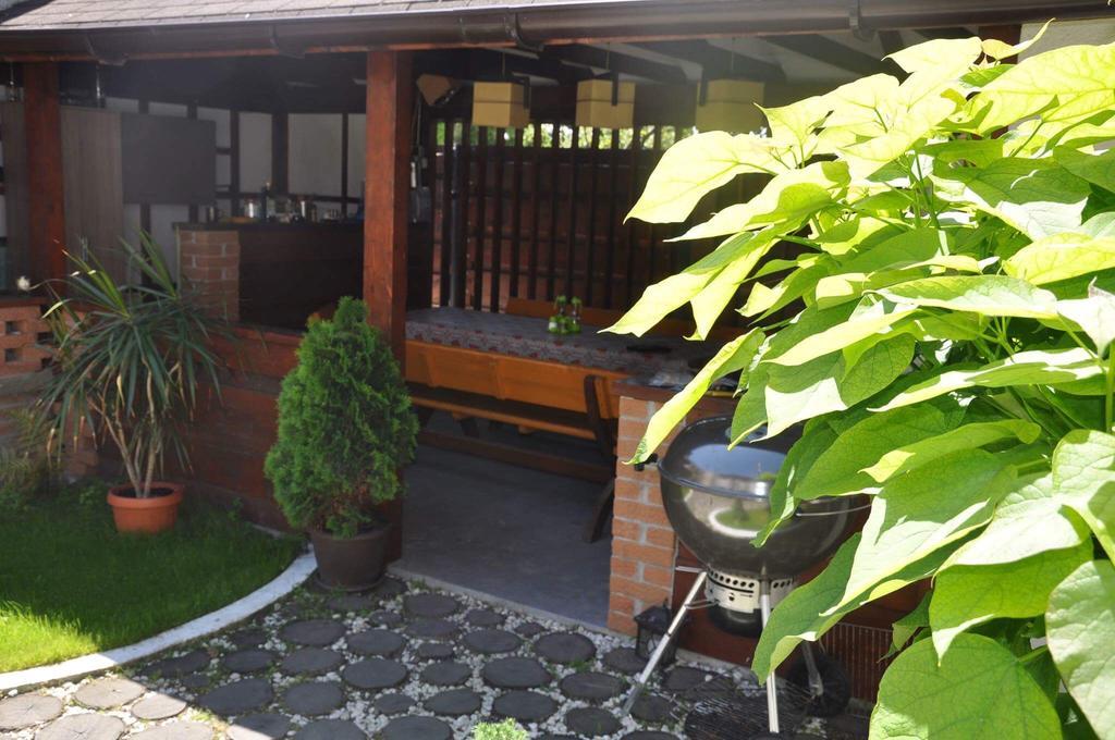 Pensiunea Casa Blanca Sulina Exterior photo